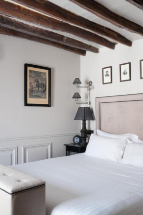  Hotel Saint-Louis en L'Isle  Париж